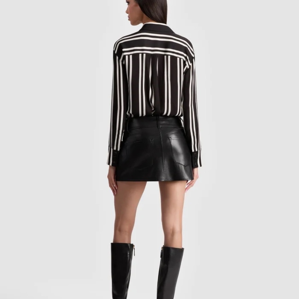 Alice + Olivia Laika Vegan Leather Mini Skirt - Picture 2 of 10